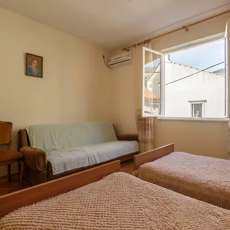 Guest house Apartman Zeljka *