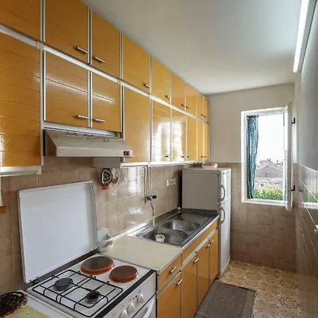 Zeljka Gostinjska kuća *